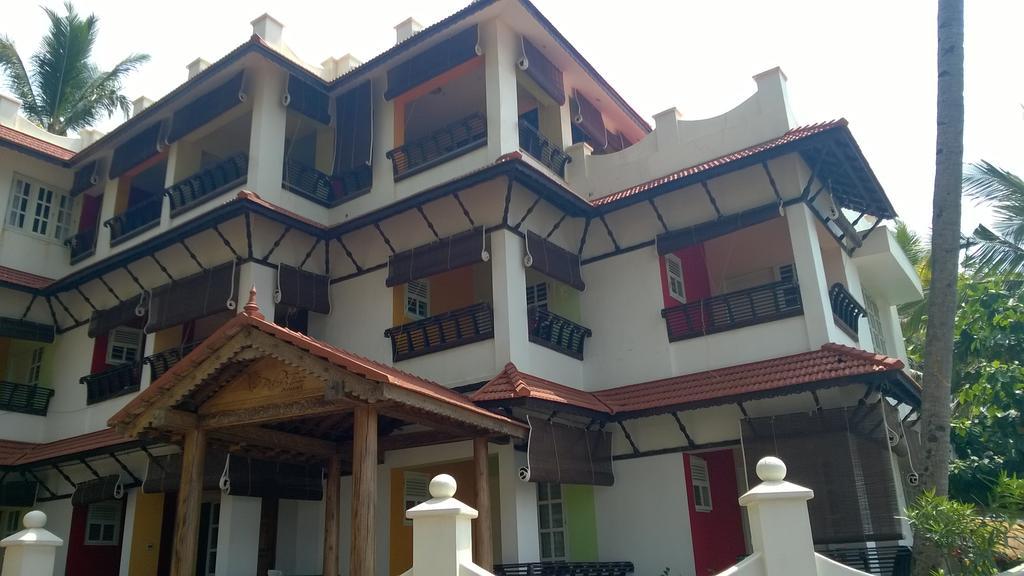 Hotel Palm Tree Anex Varkala Exterior foto