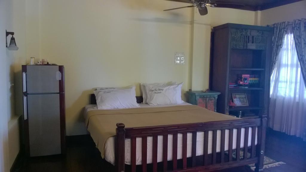 Hotel Palm Tree Anex Varkala Habitación foto