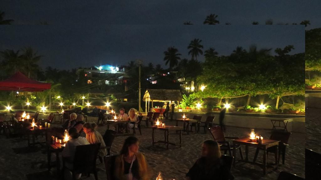 Hotel Palm Tree Anex Varkala Exterior foto